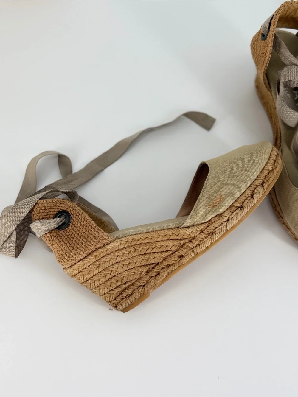 Viscata Barcelona Women's Beige Espadrille Wedge 37 US 6.5-7 *READ*